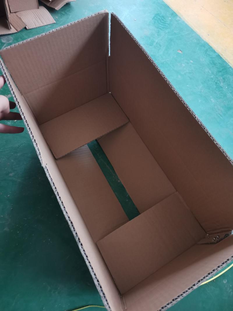 电商包装纸盒全新未用五层瓦楞纸加厚数量有限