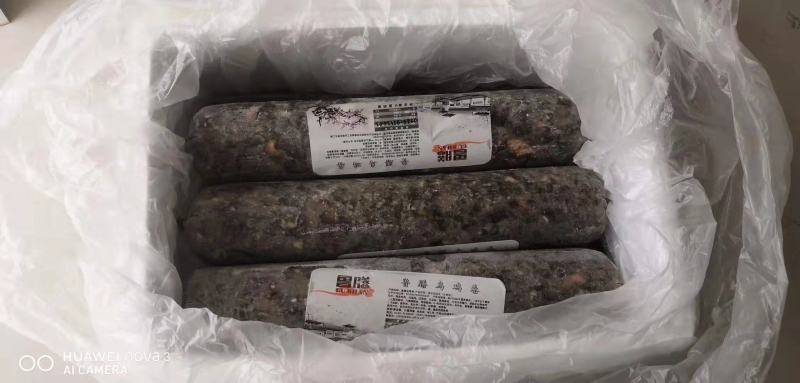 鲁膳乌鸡卷，口感不错，质量不错，价格便宜！