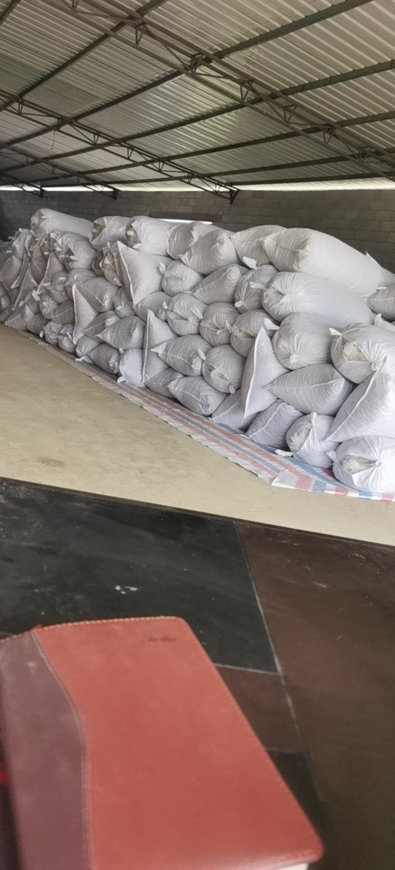 出售无硫干姜片，大量收购小黄姜二黄姜活姜