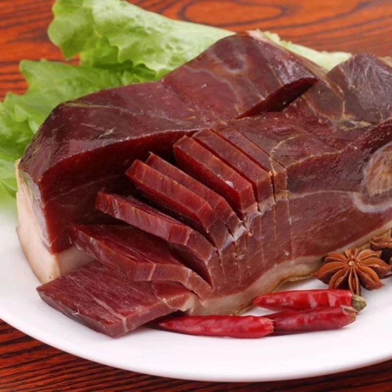 禄劝撒坝陈年老火腿两年以上