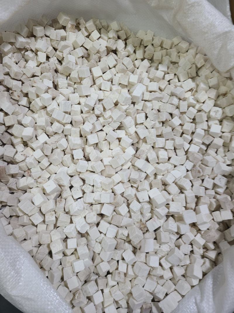 茯苓中心丁长期供应茯苓可批量可零售量大从优【包邮】