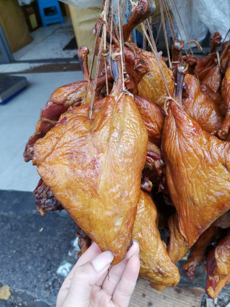 腊鸭腿湖南烟熏腊鸭腿烟熏鸭腿
