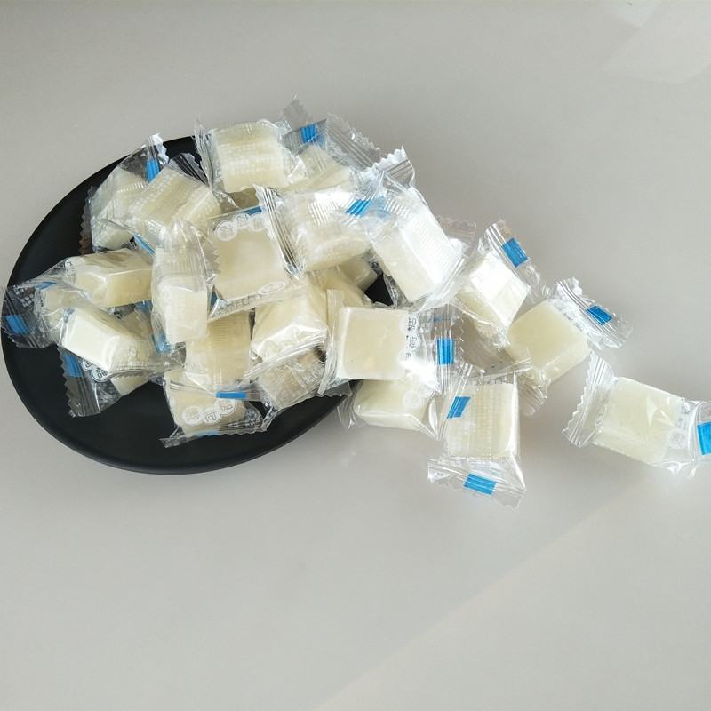 白色薄荷糖