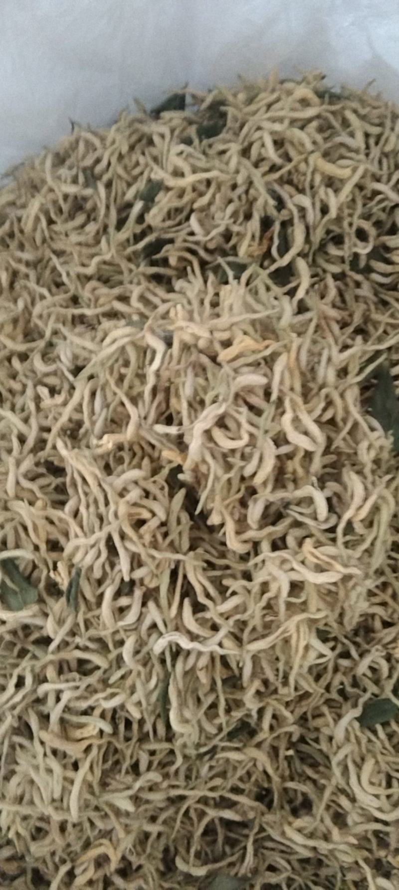 出售优质金银花，日晒天然干花。中药成份足，功效好。