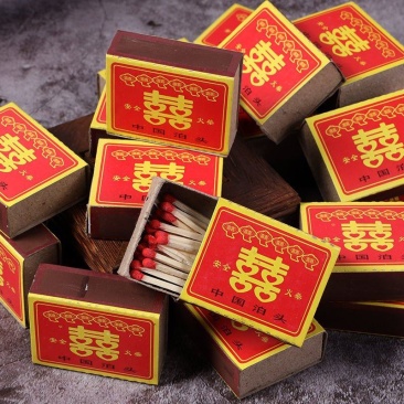 火柴家用批发点烟户外火柴洋火复古怀旧结婚野炊应急一次性火