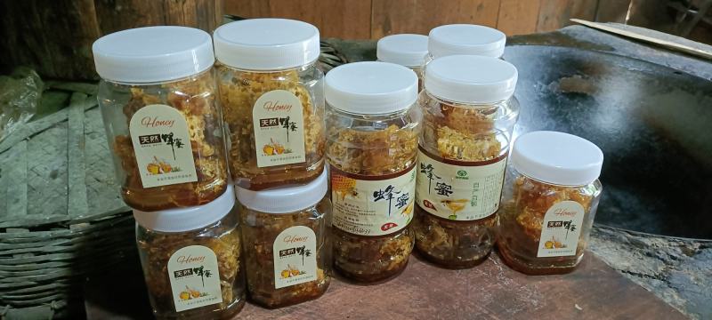 天然绿色高山蜂糖，蜂蜜