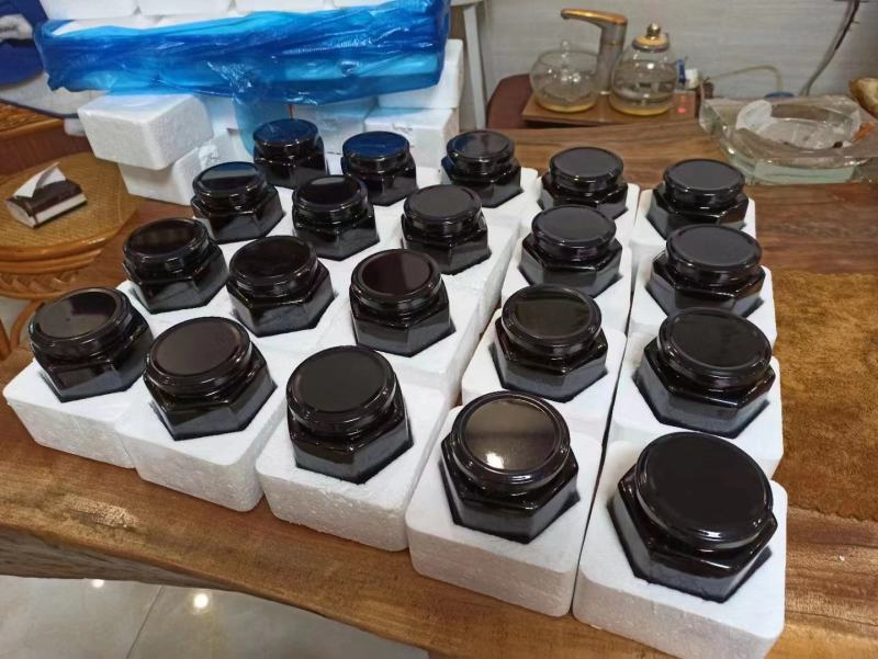 西双版纳原始森林野生蜂蜜现货欢迎订购