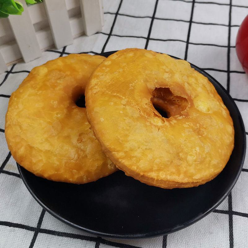 西北特产甘肃胡麻油老式油饼子小吃香酥锅盔烧饼手工传统油馍