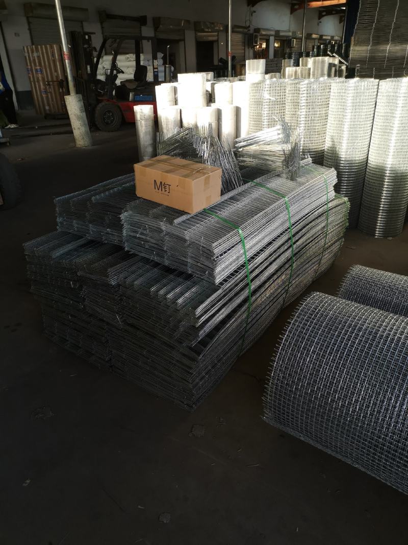 鹌鹑笼加粗加密芦丁鸡养殖笼产蛋笼集蛋笼立式自动笼具
