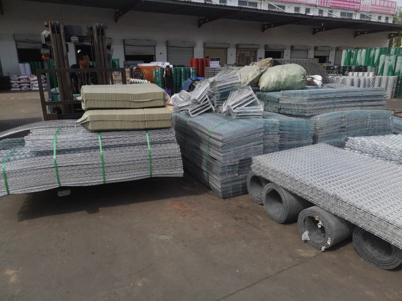 鹌鹑笼加粗加密芦丁鸡养殖笼产蛋笼集蛋笼立式自动笼具