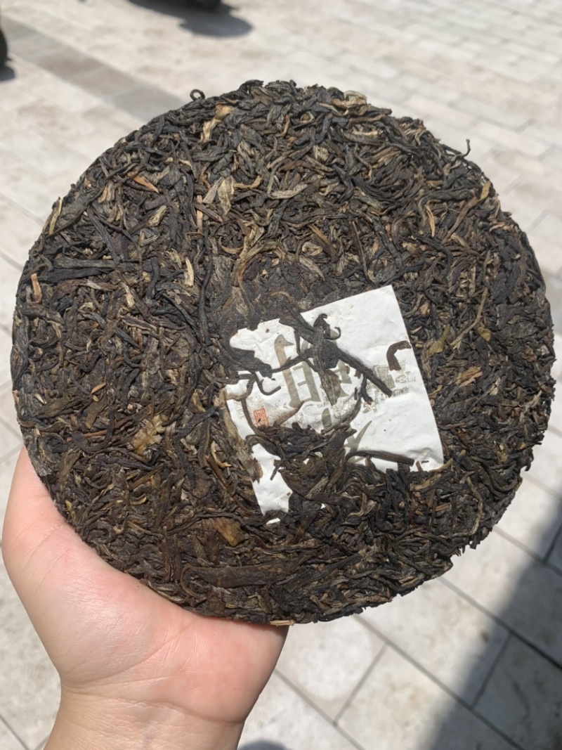 现货200箱2013年布朗山古树茶，图片实拍，开店的私聊