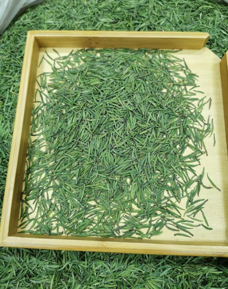 贵州绿茶，扁心，湄潭翠芽，明前茶，厂家直销，可定制，礼盒