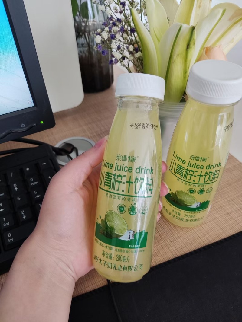 青柠果汁酸甜可口解腻解辣夏季必备