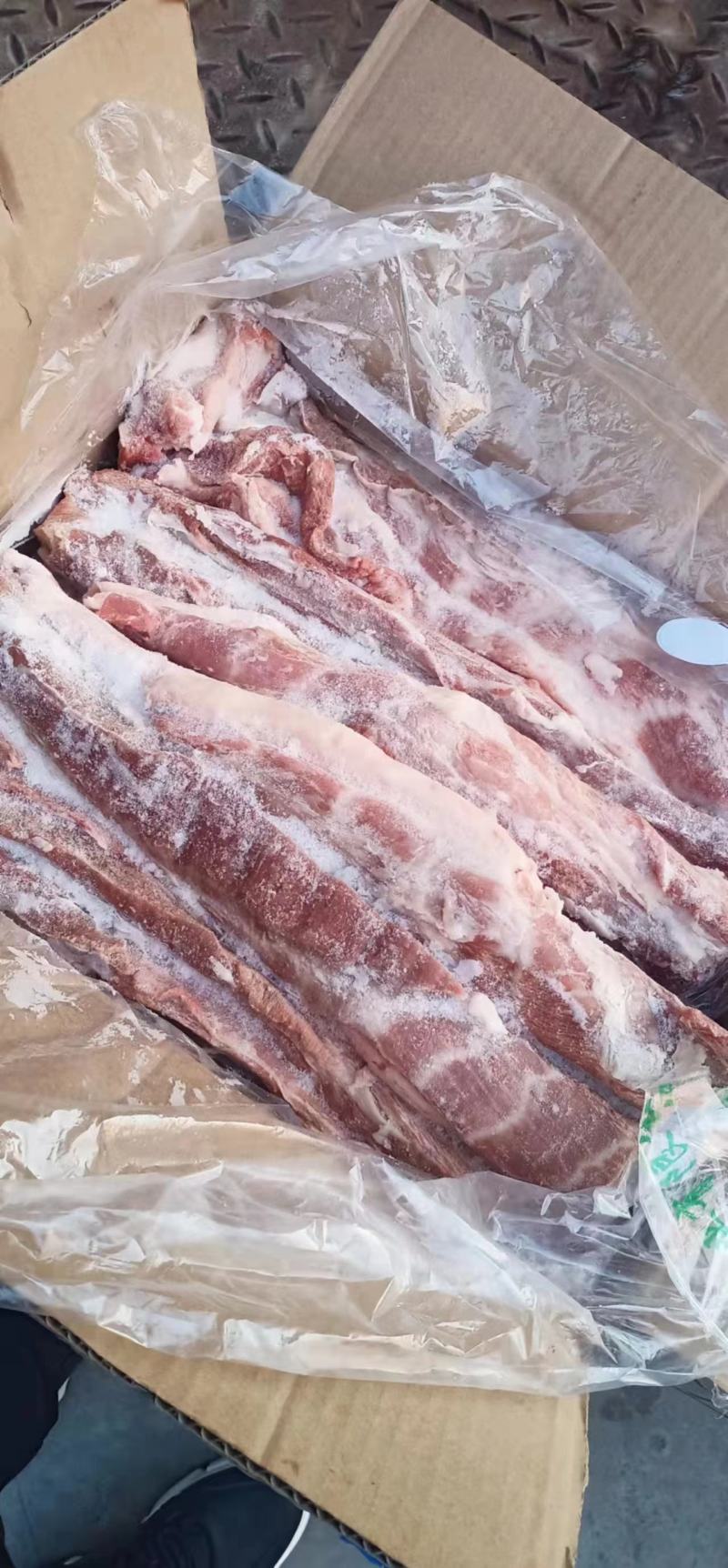 郑州莱聚商贸有限公司经营猪副产品带皮五花肉条