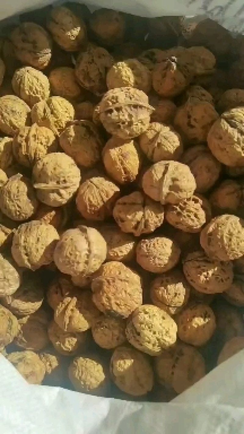 【产地直发】云南核桃纸皮核桃云南薄皮核桃核桃仁批发