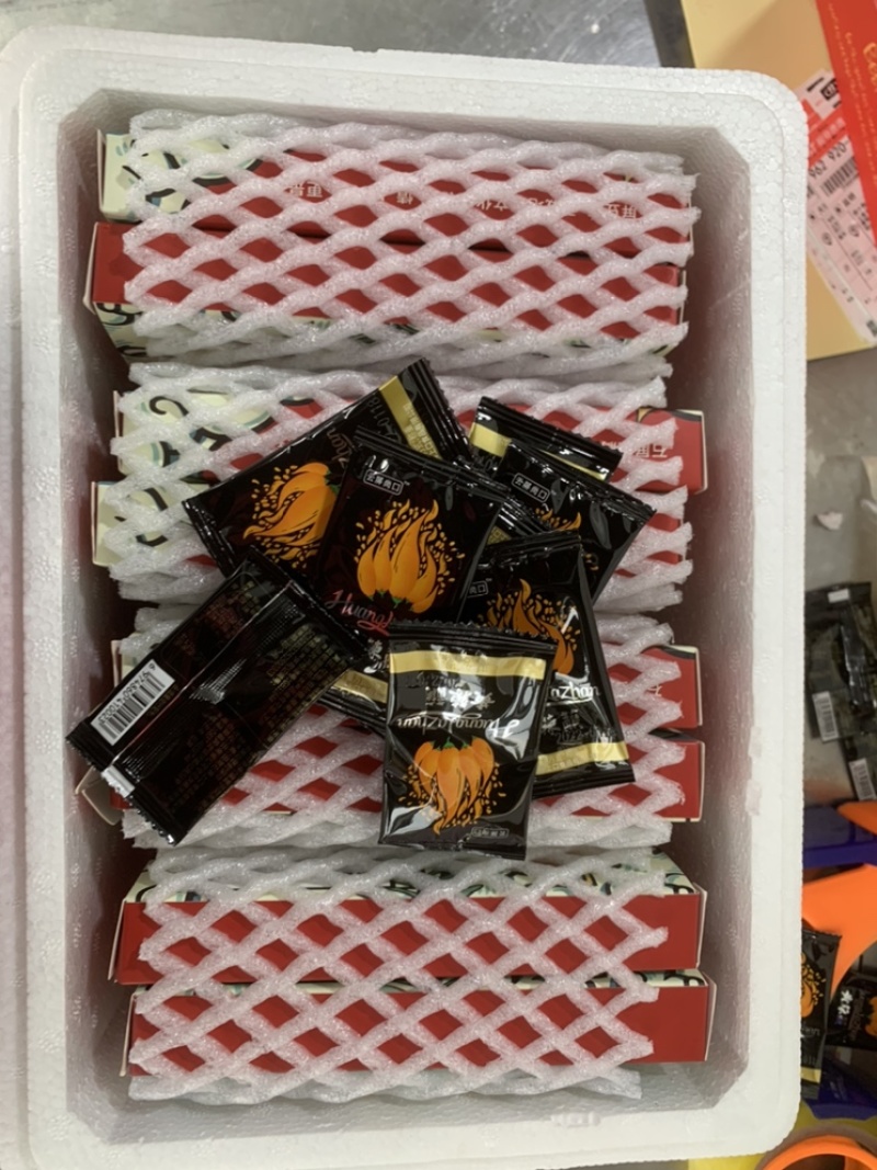 云南石屏包浆豆腐