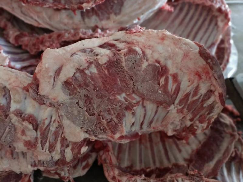 羊光排肉多实惠，适合骨头馆饭店肉店，欢迎老板下单！
