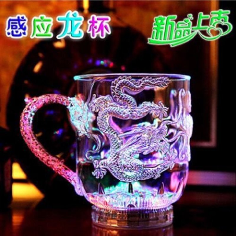 七彩闪光杯LED发光杯子变色夜光杯酒吧啤酒杯加水自发光
