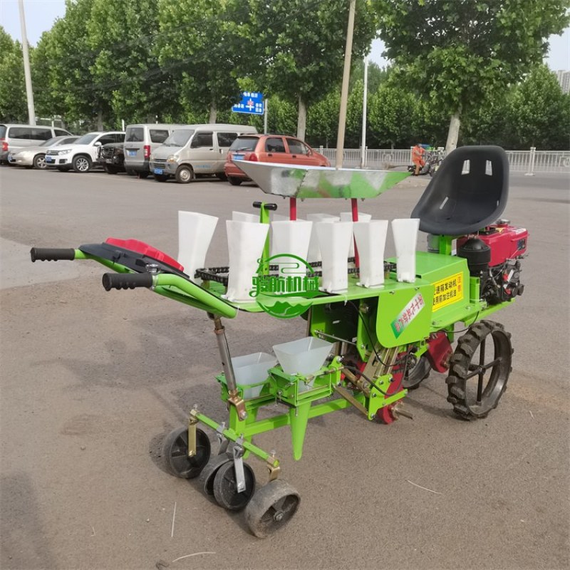 多功能移栽机辣椒西红柿茄子豆角黄瓜地瓜多用途移栽机