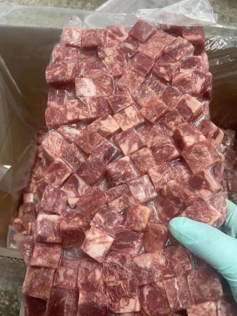 近一吨牛肉粒，便宜出