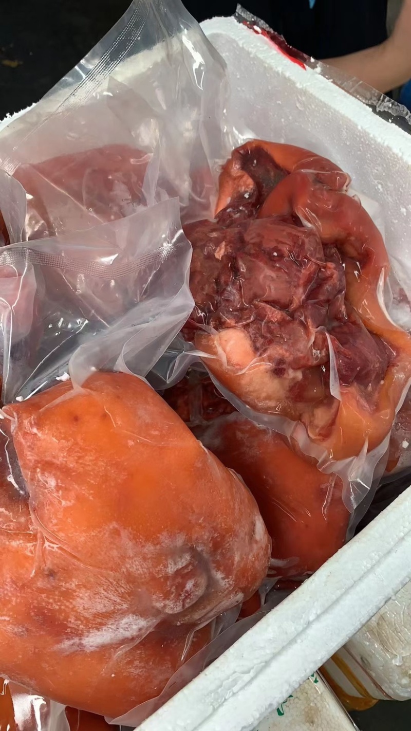 [推]，猪头肉，全熟带核桃肉，大量现货价格特别美丽