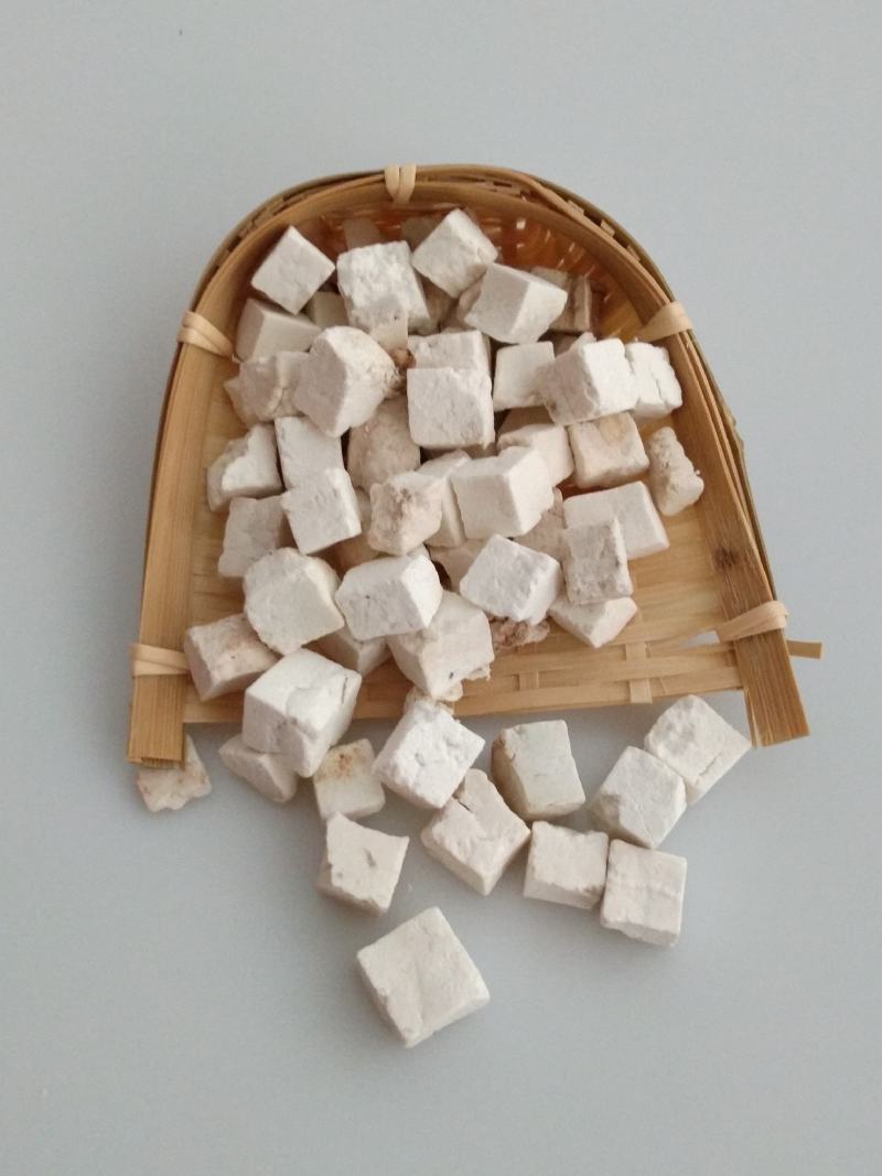 茯苓丁白茯苓大白丁产地供应道地药材全国发货
