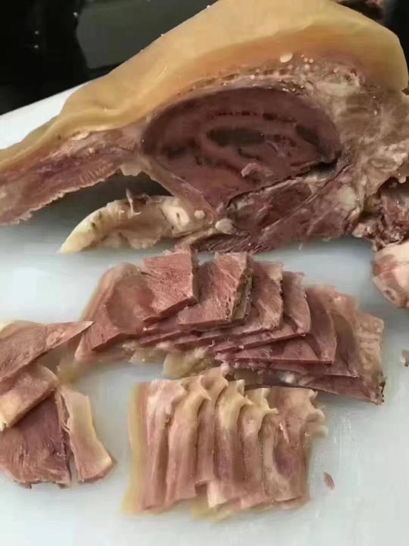 全熟牛头肉，无杂油，保证质量，量大从优，欢迎订购