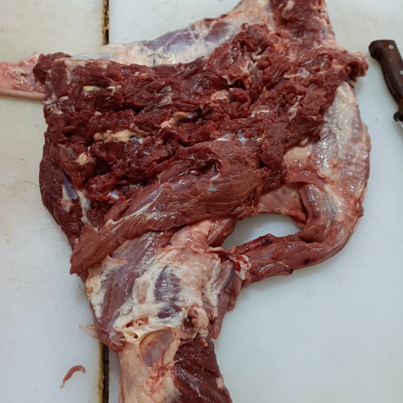 生鲜去皮驴肉，养殖基地一手货源，厂家批发直销，货源充足稳