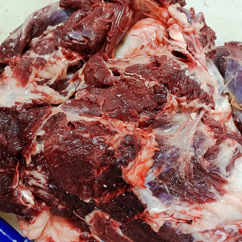生鲜去皮驴肉，养殖基地一手货源，厂家批发直销，货源充足稳