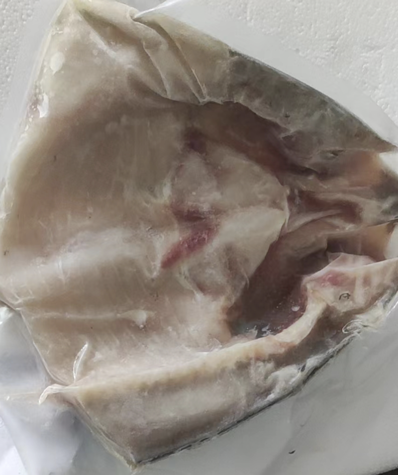 白鲢鱼头剁椒鱼头-海宝湾冻品