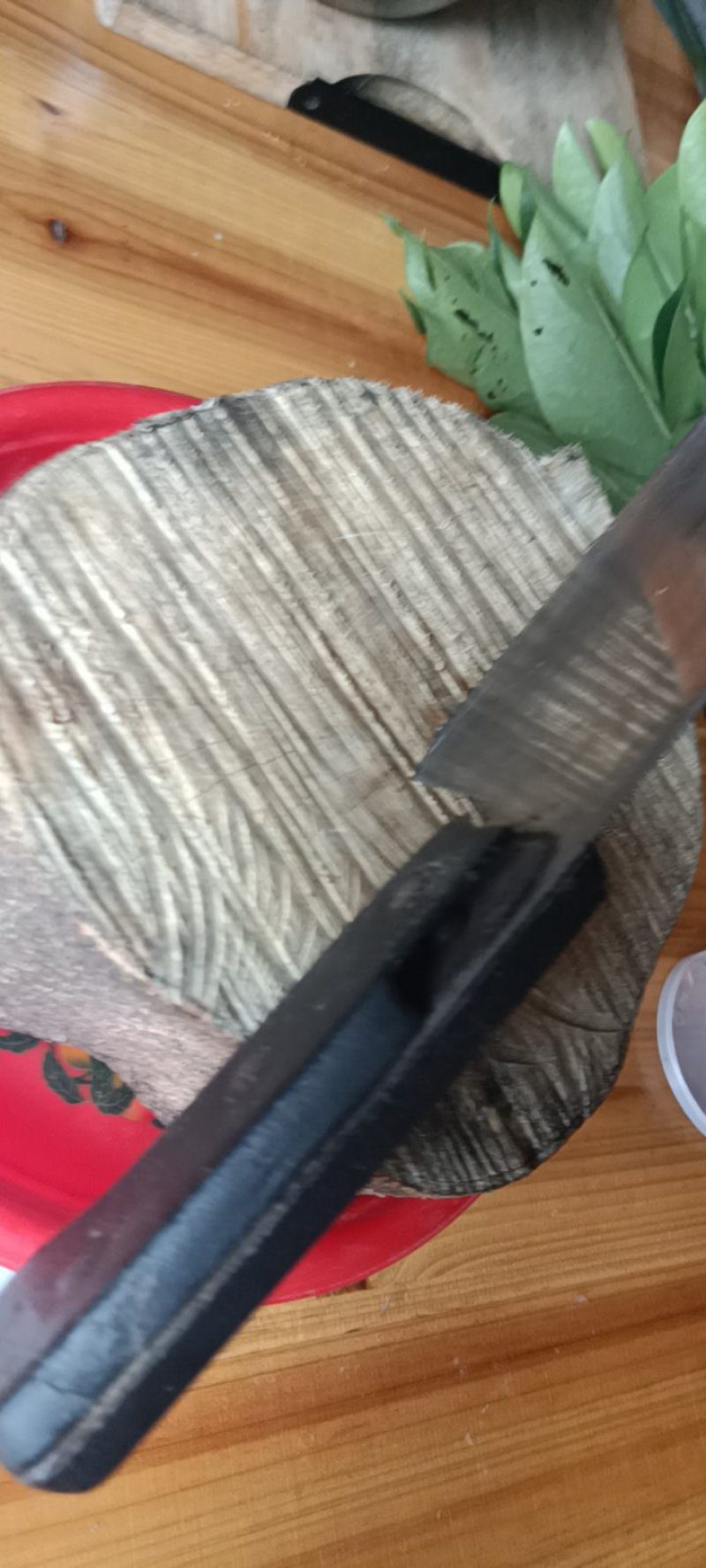 农家自制的木刀俎卫生实用，一块为一件包邮。