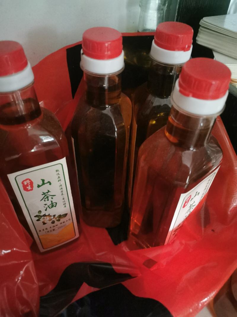 乡下自产茶籽油