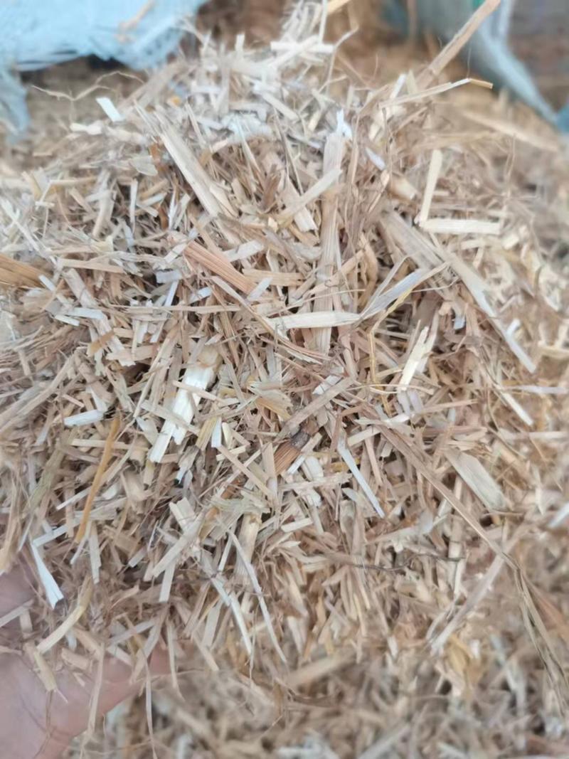 优质小麦秸秆产地直发二次除尘过筛揉丝