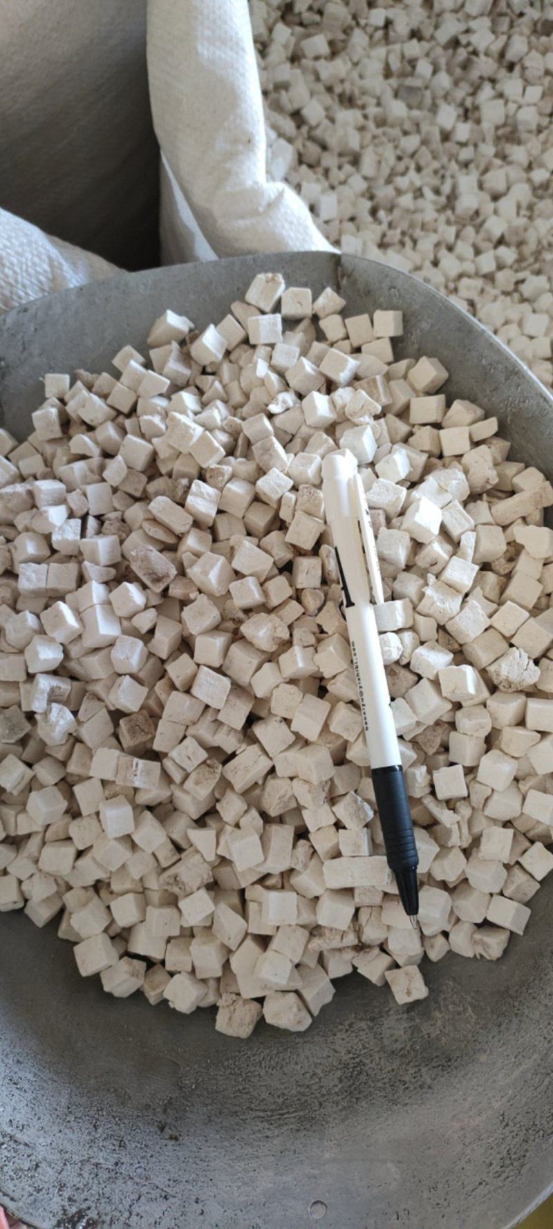 （热销)茯苓产区直供货源充足量大从优视频看货全国发货欢迎订购