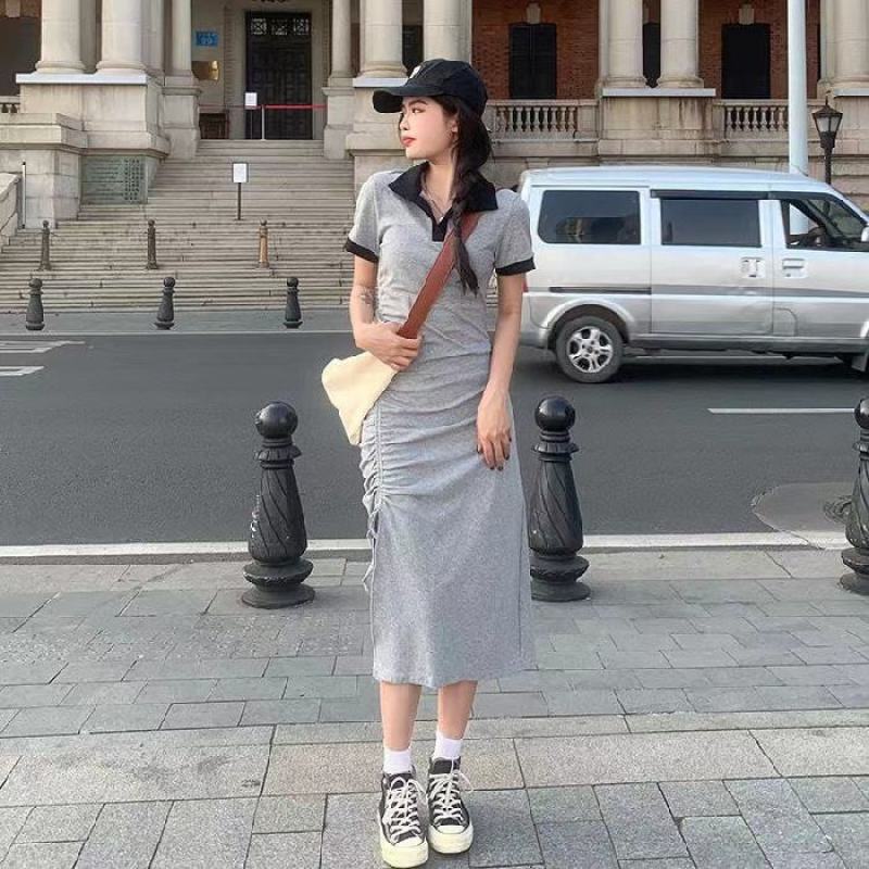 2022年夏季新款连衣裙女甜辣风褶皱设计感抽绳开叉显瘦气
