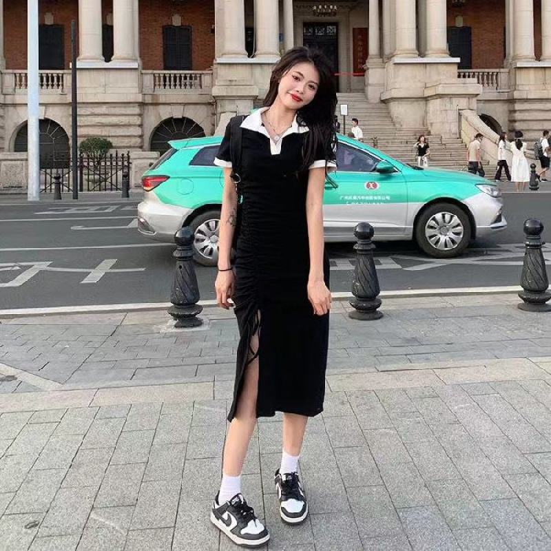 2022年夏季新款连衣裙女甜辣风褶皱设计感抽绳开叉显瘦气