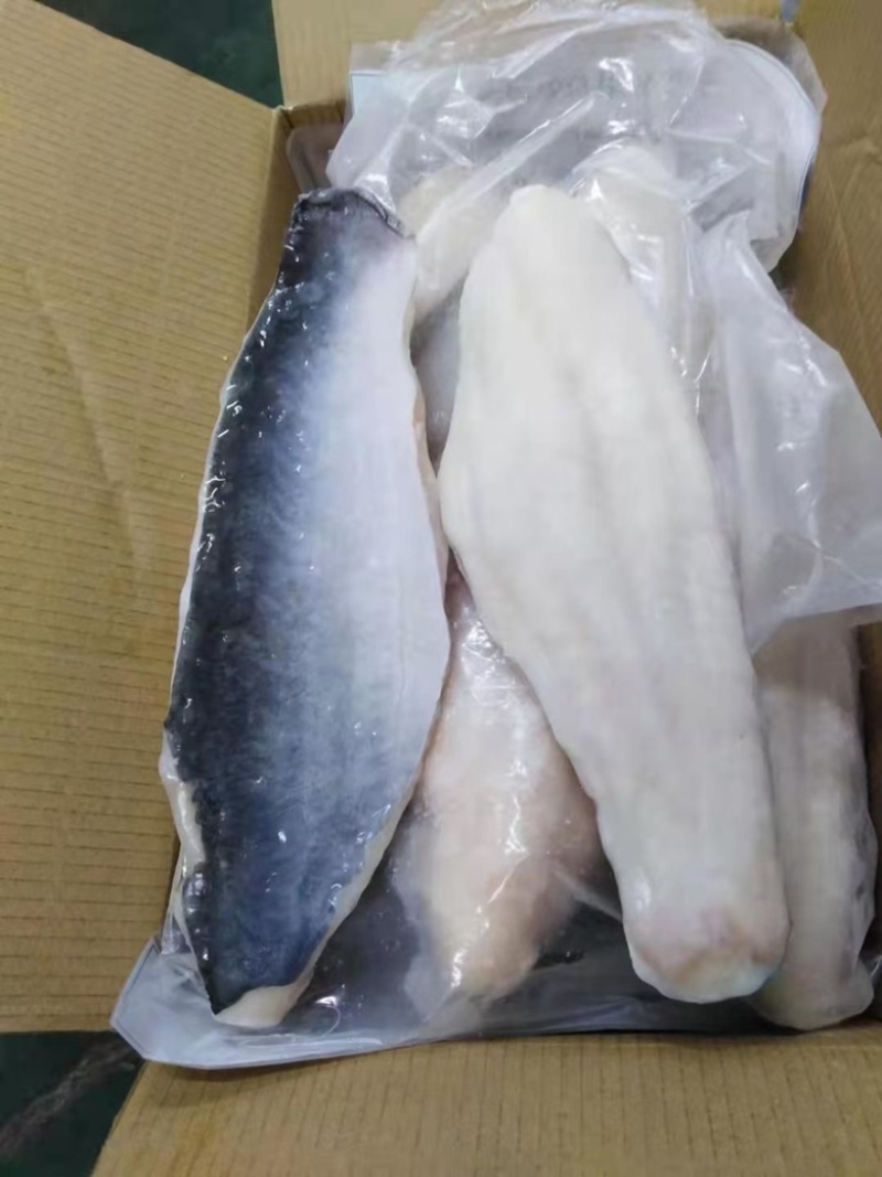 巴沙鱼柳带皮，八成九成，可做烤鱼饭，纸包鱼