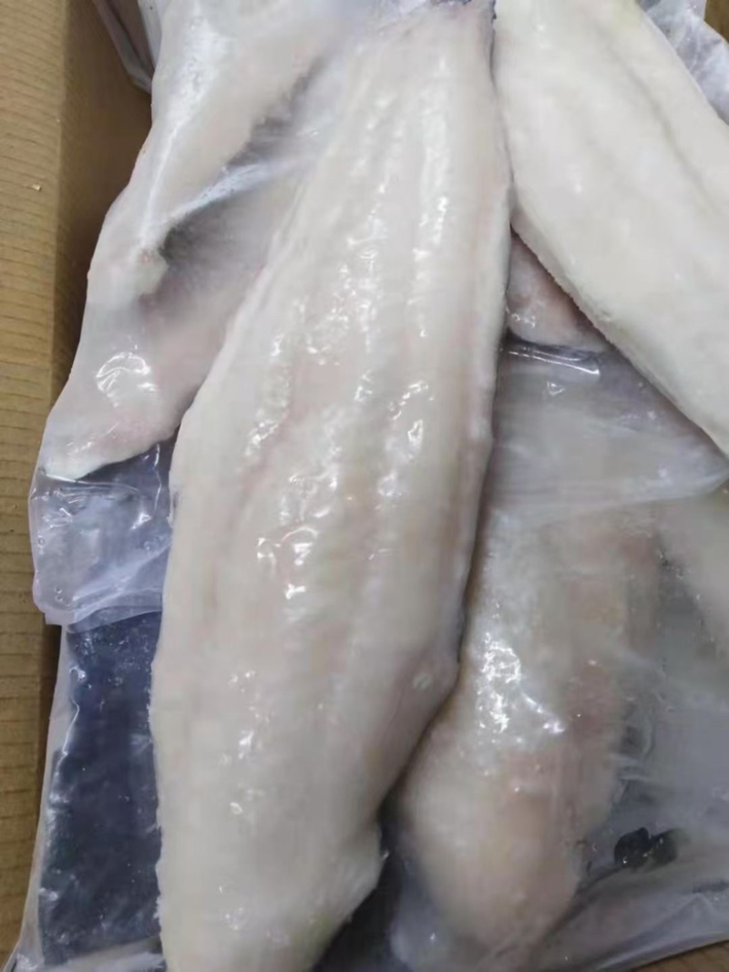 巴沙鱼柳带皮，八成九成，可做烤鱼饭，纸包鱼