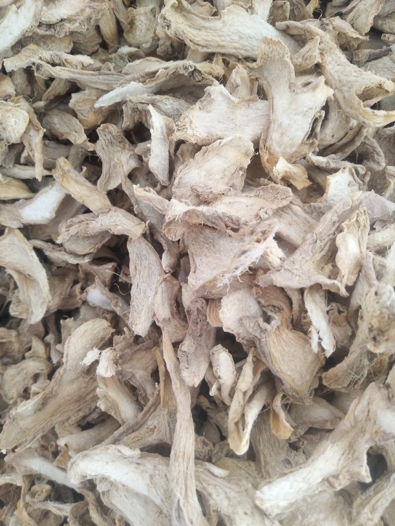 沂蒙山柴姜干小黄姜干片水洗姜切片中药材现货供货稳定