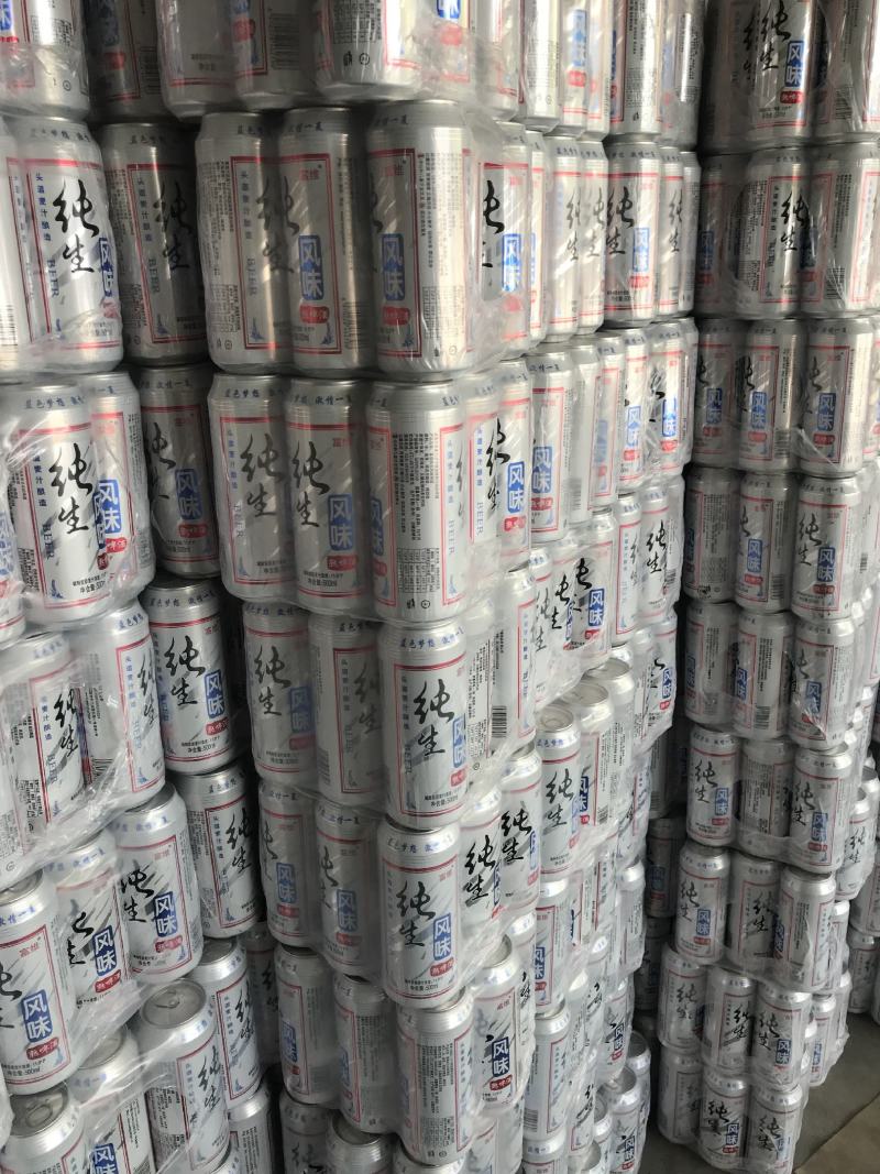 富维纯生啤酒批发500毫升小麦王厂家批发夜场啤酒自助餐饮