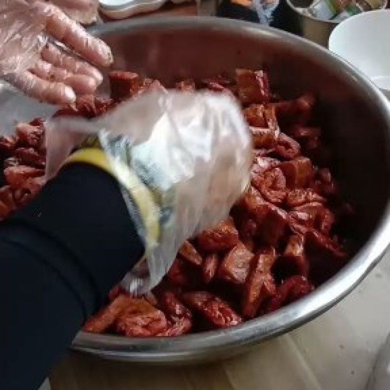 手撕素肉，豆制品制作好吃，大人小人都能吃，适合地摊摆摊