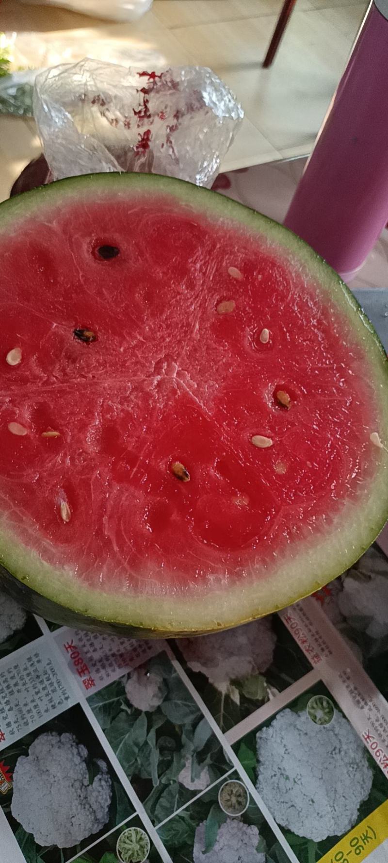 皮薄肉甜的甜王西瓜