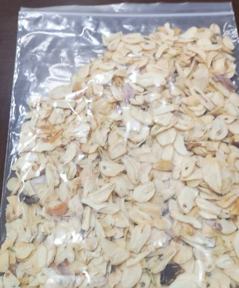 【推荐】蒜片大量出售一手货源需要的老板直接联系我