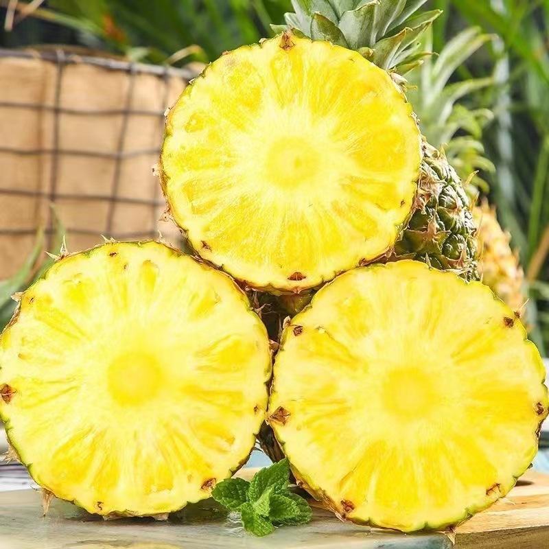 菠萝新鲜大果菠萝应季水果带箱10斤，包邮