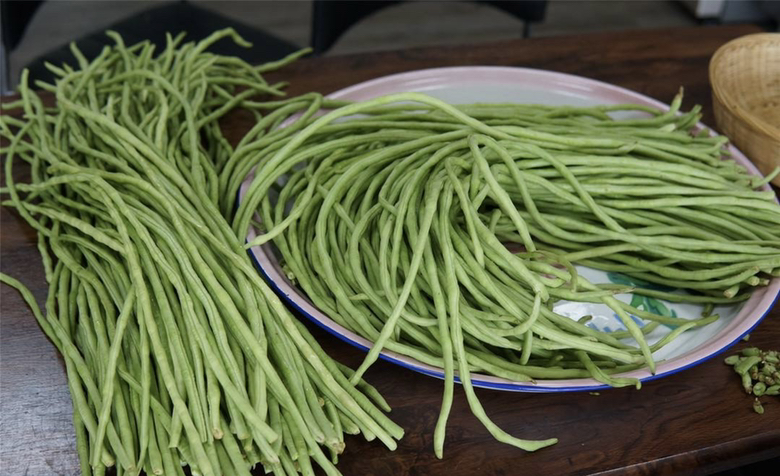 豆角食材摆盘图