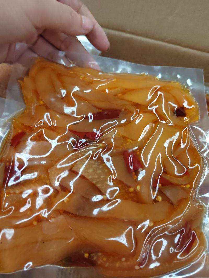 麻辣猪皮肉