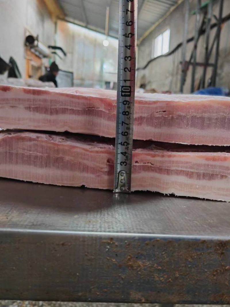 热卖精品去皮五花，每片厚度4公分以上，适合烤肉，串串等等