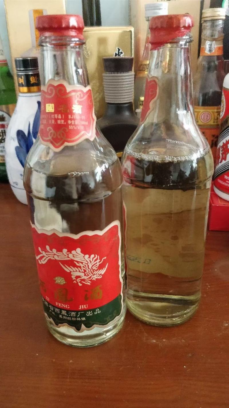 库存各种八九十年代老酒，老茶