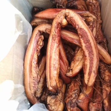 四川特产柴火烟熏腊肉偏肥腊肉餐厅食堂地摊