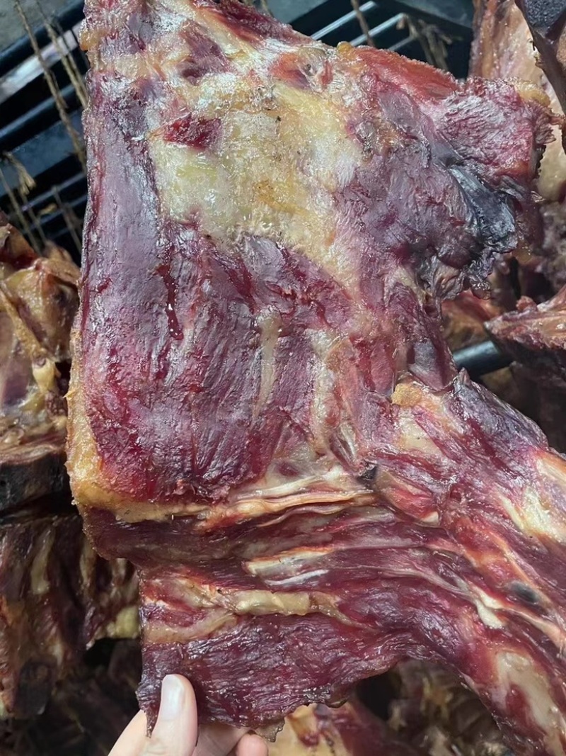 烟熏腊前排（腊肉香肠源头工厂一手货源量大从优）